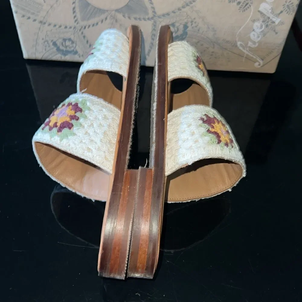 NWT Free People crochet sandals 37.5 - Picture 10 of 12